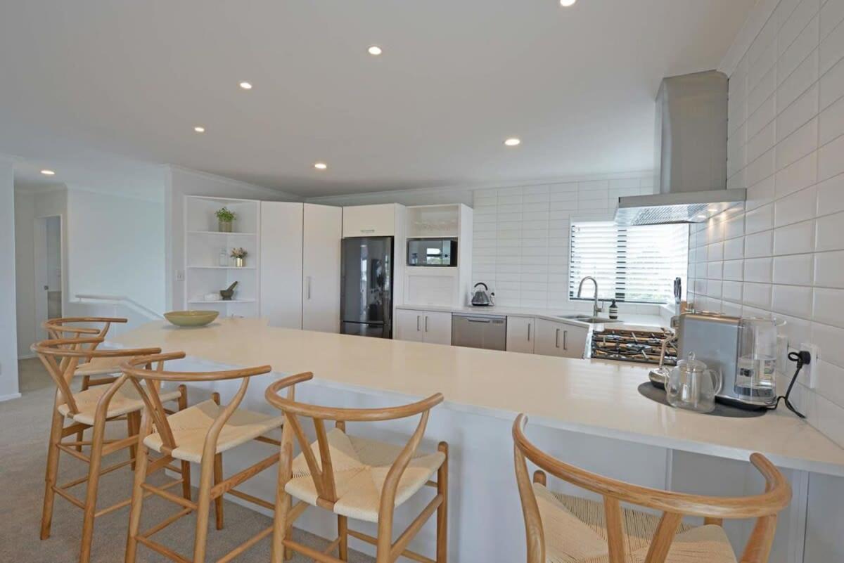 Escape To High End Comforts On Riverton Villa เมาท์มองานุย ภายนอก รูปภาพ
