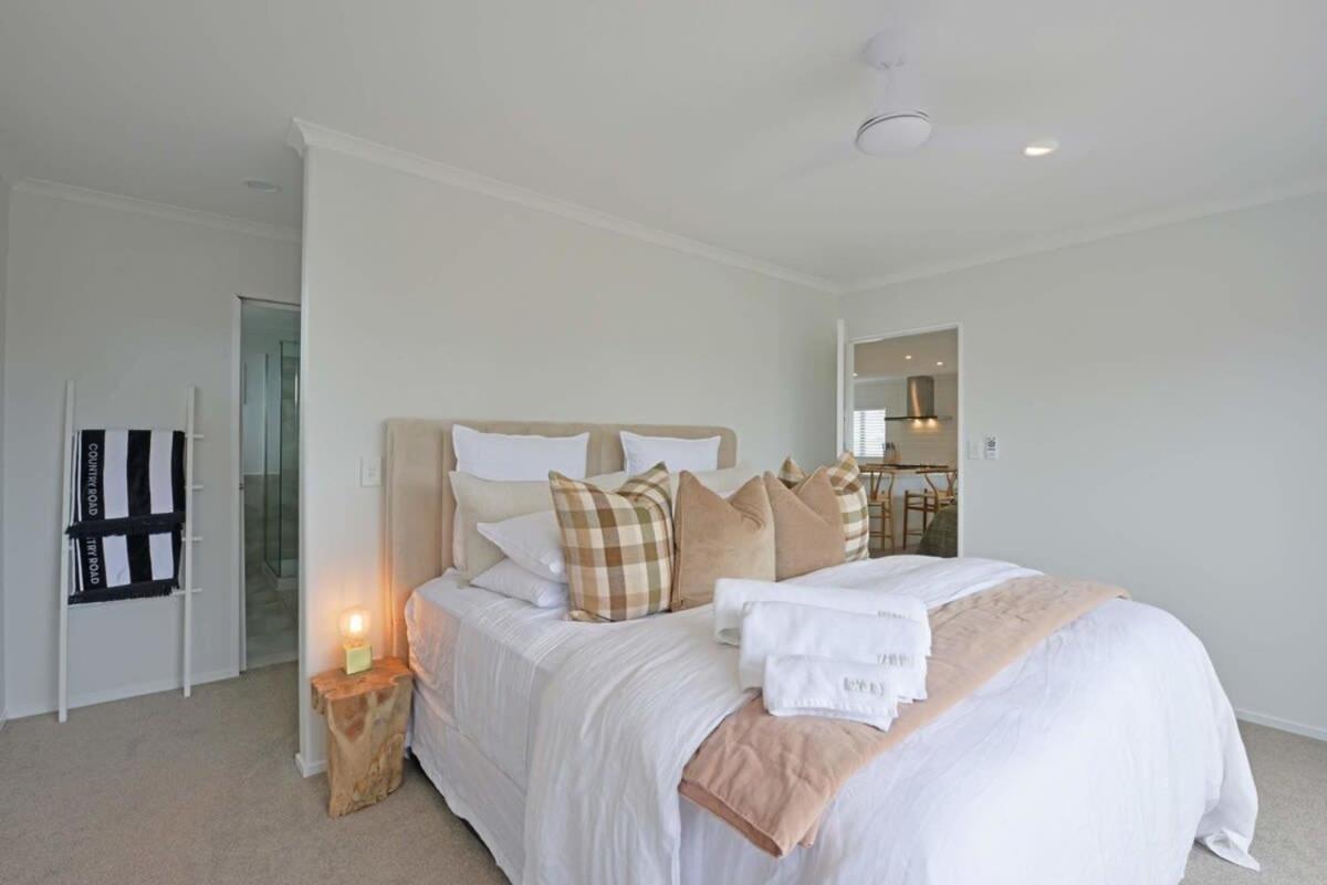Escape To High End Comforts On Riverton Villa เมาท์มองานุย ภายนอก รูปภาพ