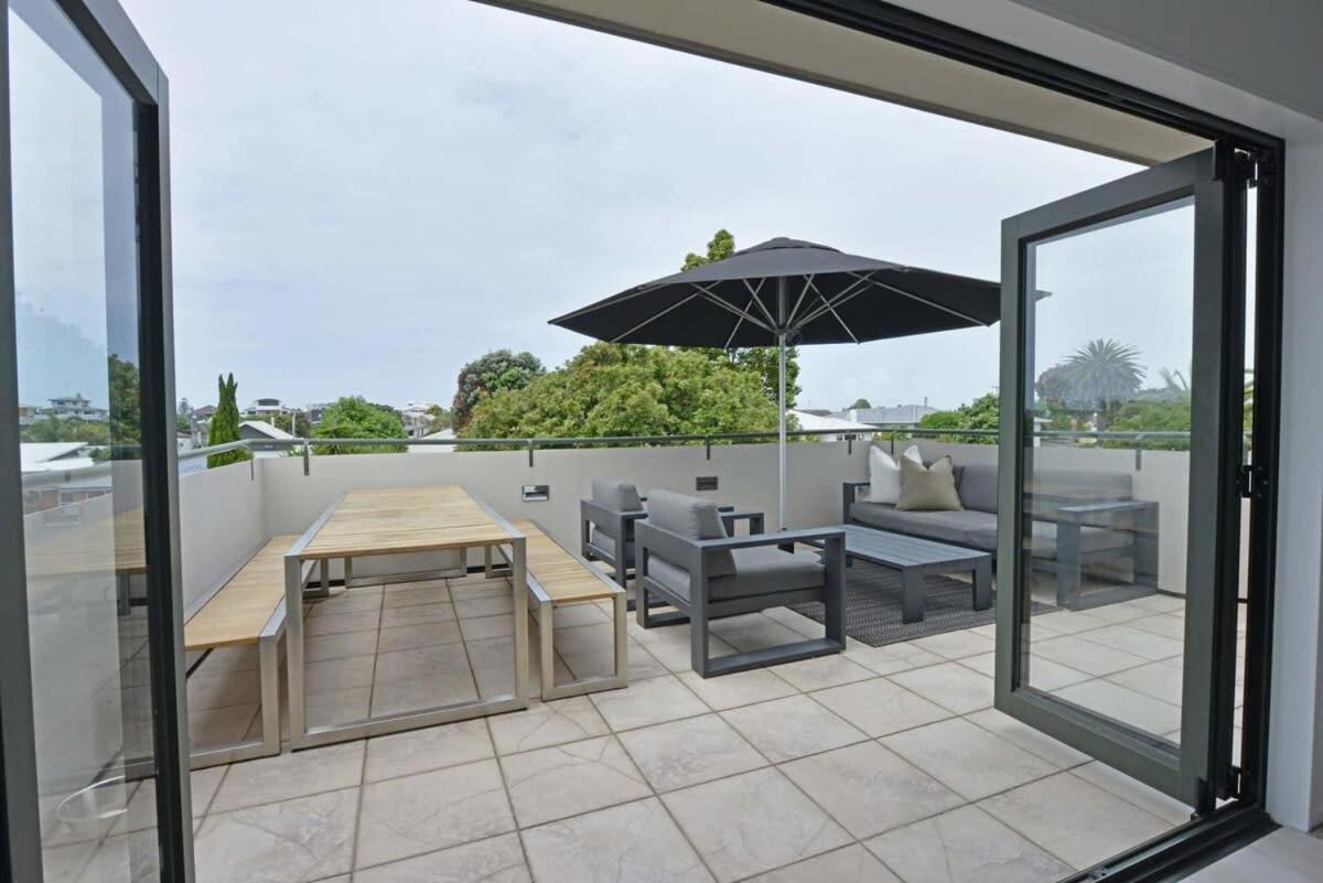Escape To High End Comforts On Riverton Villa เมาท์มองานุย ภายนอก รูปภาพ